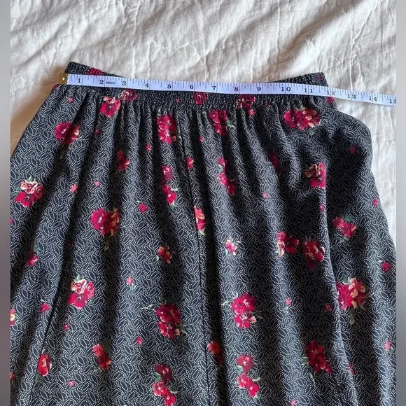 Liz Baker Essentials Skirt size Small Petite - Picture 4 of 5
